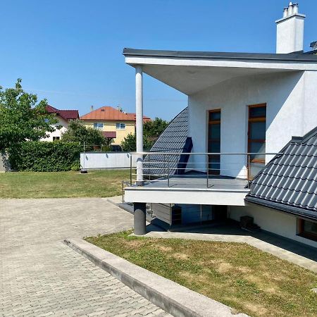 Apartman Triga Snina Exterior photo