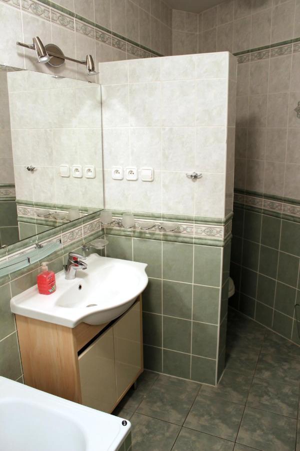 Apartman Triga Snina Exterior photo